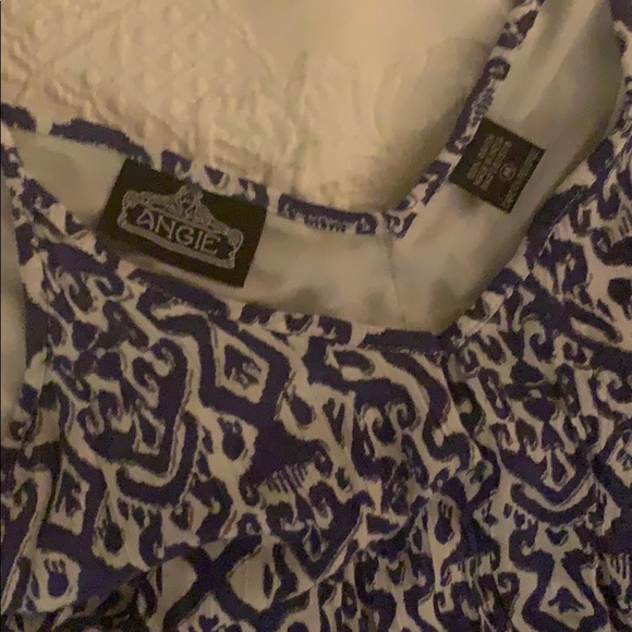 Angie Crop Top - Picture 2 of 2